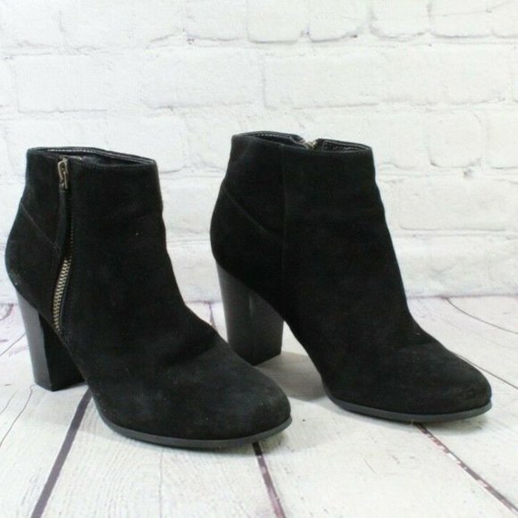 Cole Haan Grand.0S Davenport Black Suede Side Zip Heeled Ankle Boots Size 8 B - Picture 3 of 9